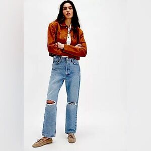 FREE PEOPLE Mid Rise Straight Leg Destroyed Jean in Blue Size 26